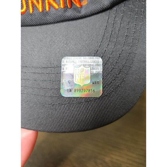 Dunkin Donuts Tampa Bay Buccaneers Black Visor Hat Adjustable - Picture 5 of 16